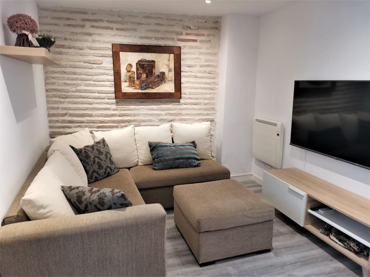 Casa Manuela Mas Que Una Casa Un Hogar โตเลโด ภายนอก รูปภาพ