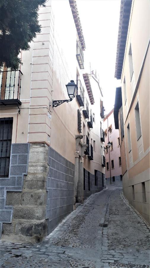 Casa Manuela Mas Que Una Casa Un Hogar โตเลโด ภายนอก รูปภาพ