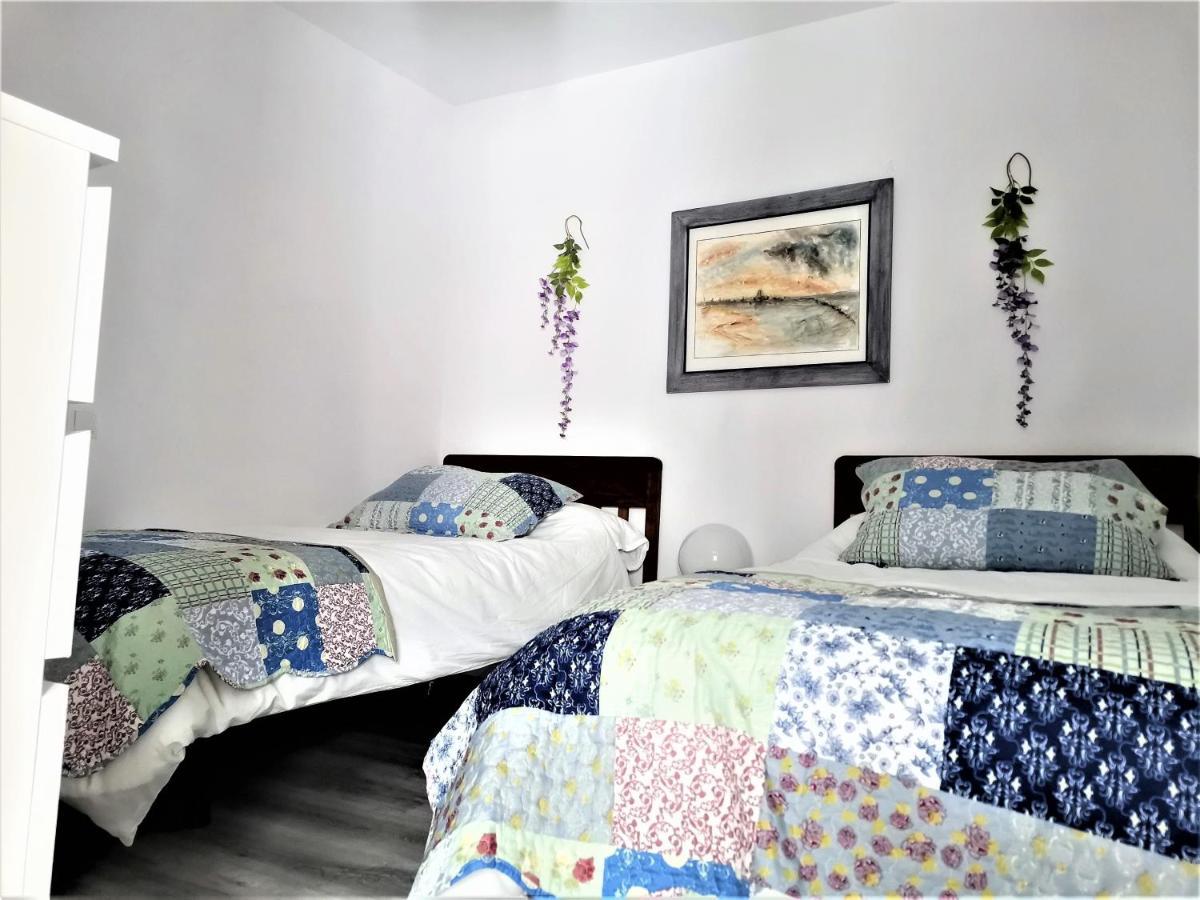 Casa Manuela Mas Que Una Casa Un Hogar โตเลโด ภายนอก รูปภาพ