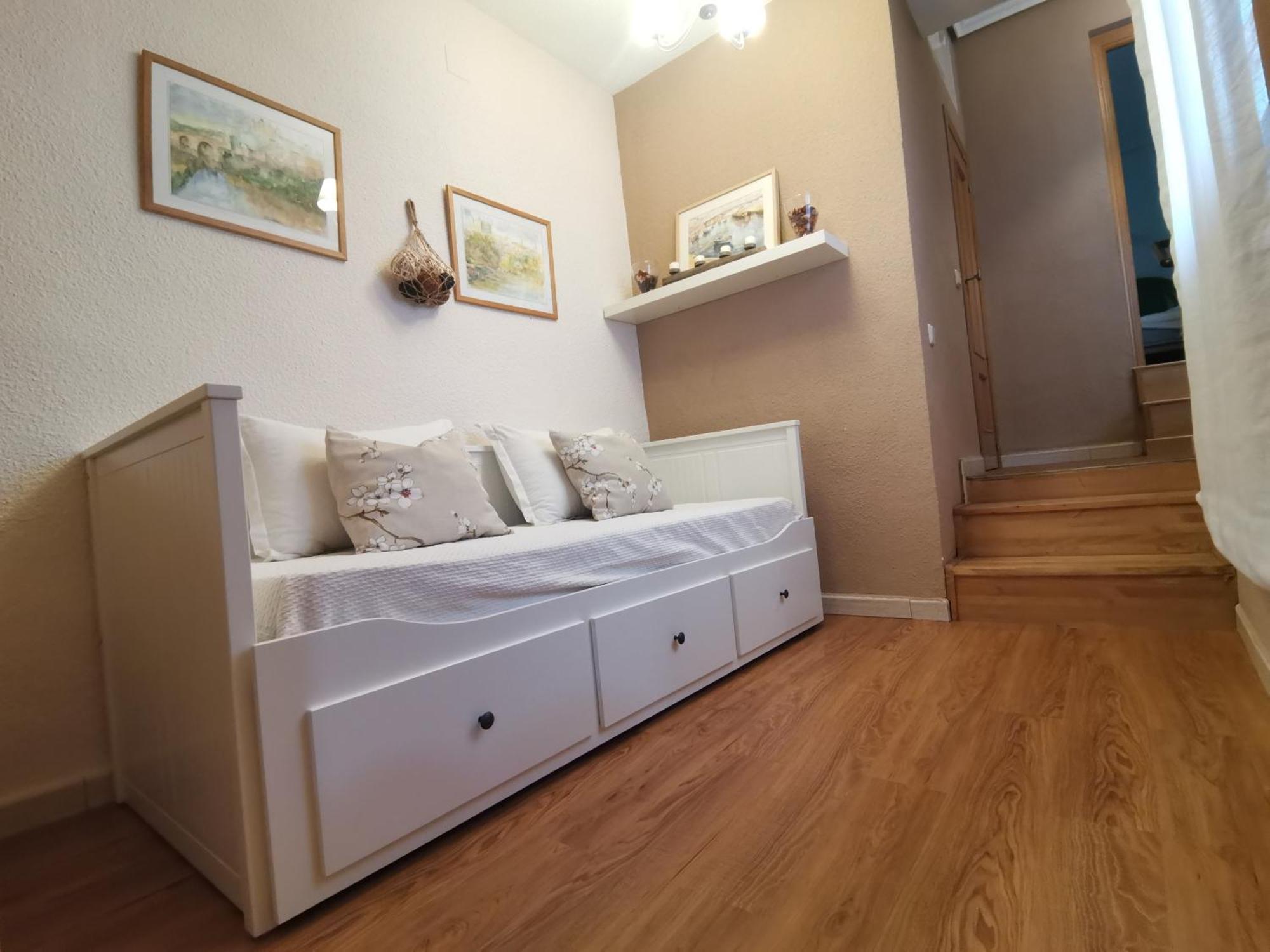 Casa Manuela Mas Que Una Casa Un Hogar โตเลโด ภายนอก รูปภาพ